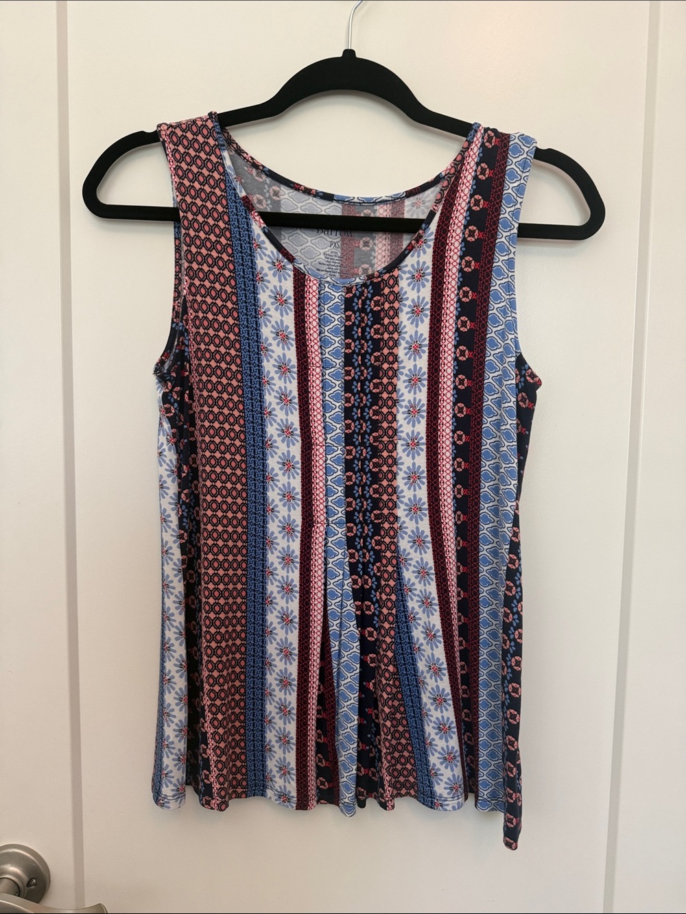 croft & barrow Navy, Blue & Pink Patterned Sleeveless Tank